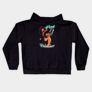 Pat benatar // Vintage Style Design Kids Hoodie
